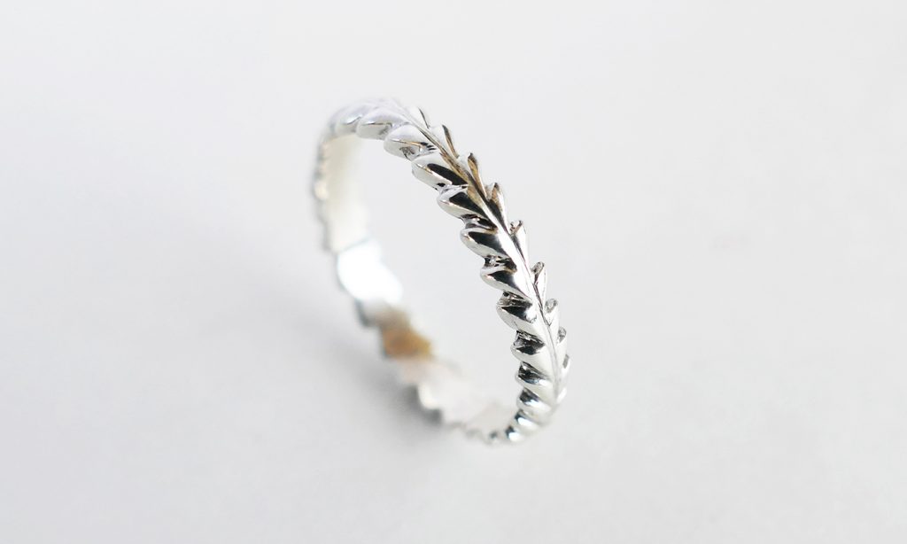 Silver Wreath Ring