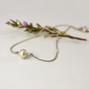 Pearl Dewdrop Bracelet