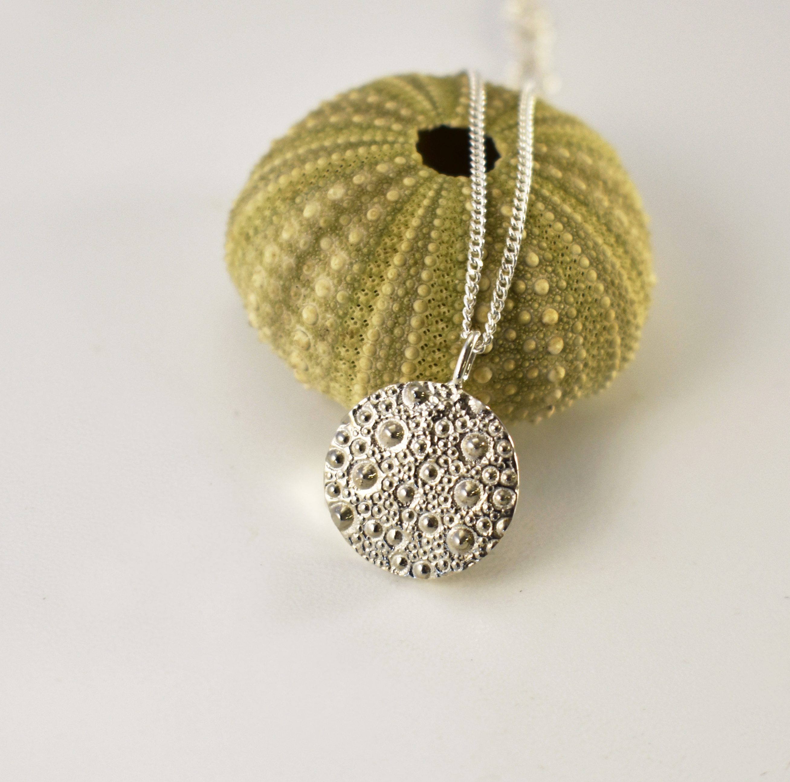Sea Urchin Round Texture Necklace