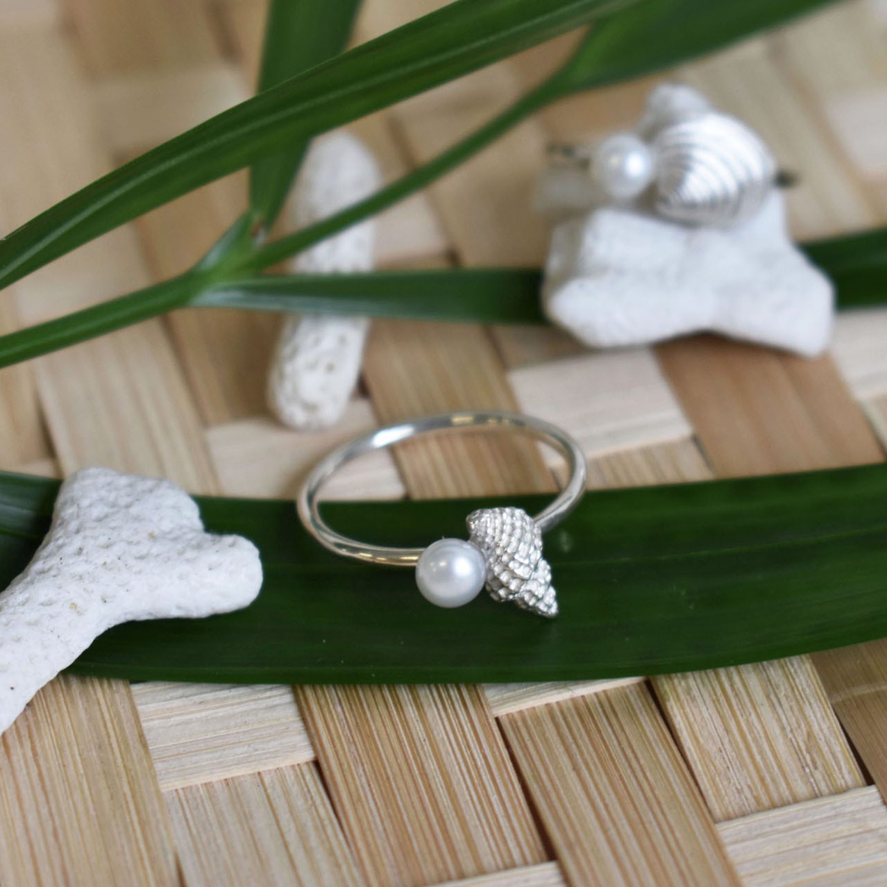 Baby Conch Pearl Ring