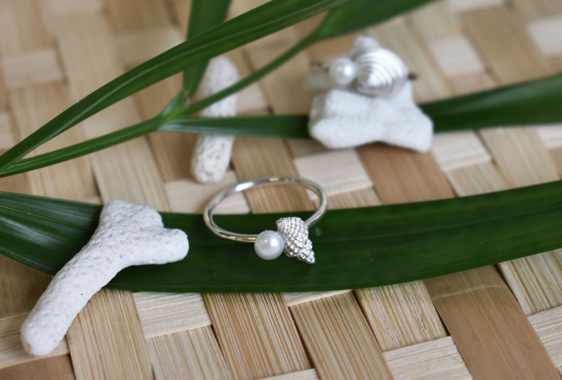 Baby Conch Pearl Ring