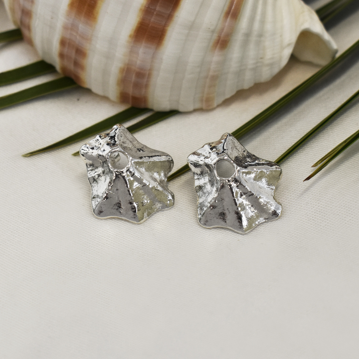 Silver Star Limpet Studs