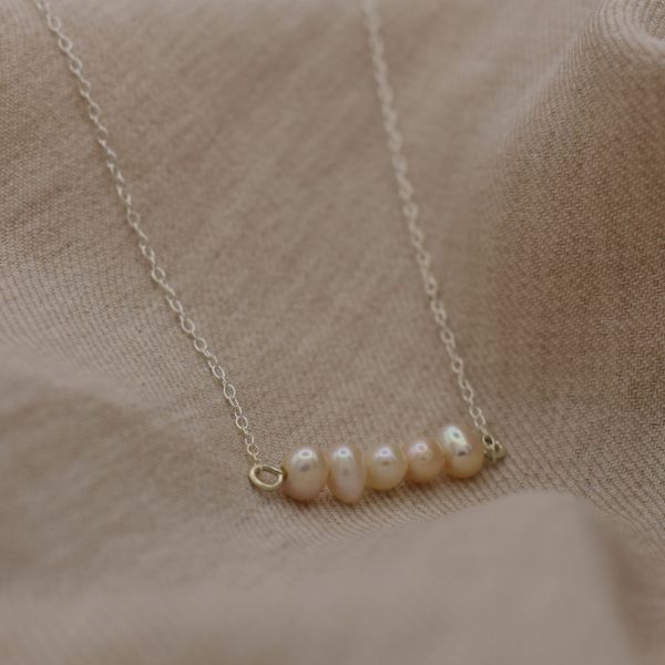 Pearlescent Necklace