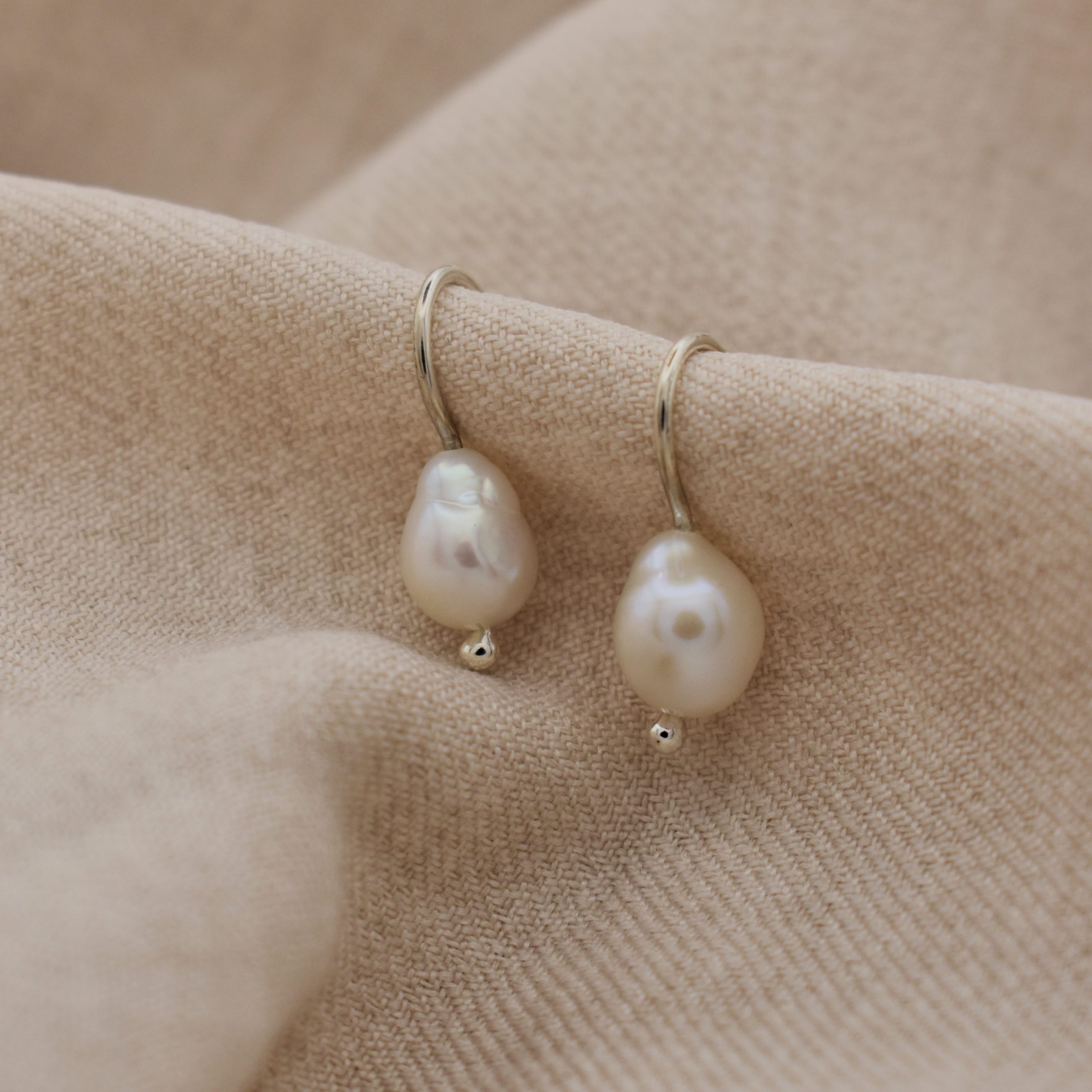 Pearly Drop Earrings