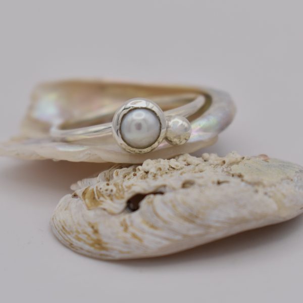 Bubble Pearl Ring